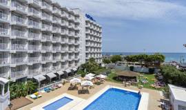 贝纳马德纳的巴尔莫勒尔酒店（Hotel Balmoral Benalmadena）提供10％的折扣